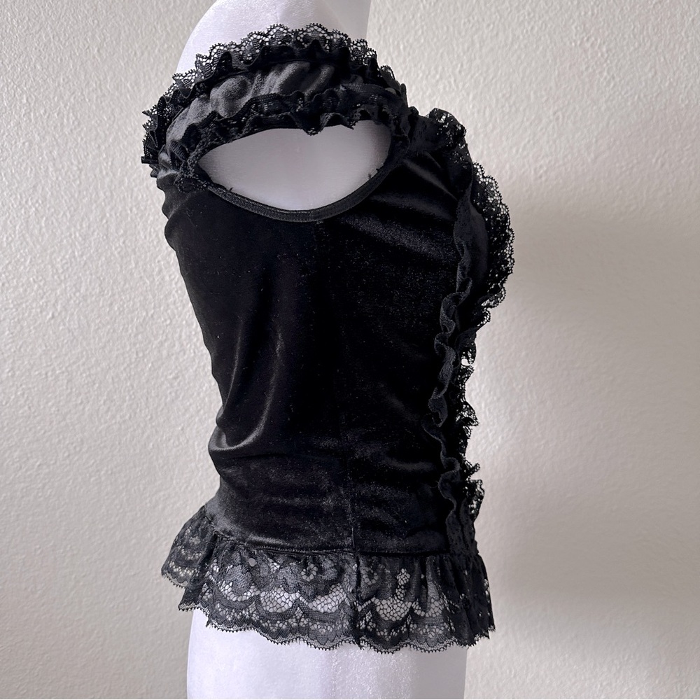 ROMWE Goth Gothic Palace Style Cross Lace Trim Velvet Off Shoulder Top Sz. M - Picture 5 of 13